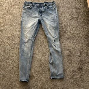 These are a light wash blue Ksubi jeans. Very expensive and amazing jeans!